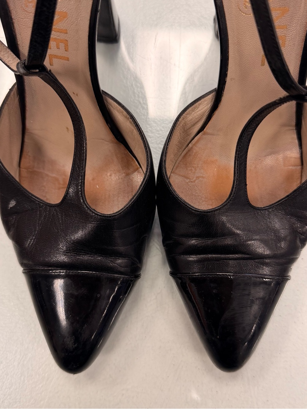 CHANEL Black Leather T-Strap Pointed Toe Heels - Picture 6 of 7